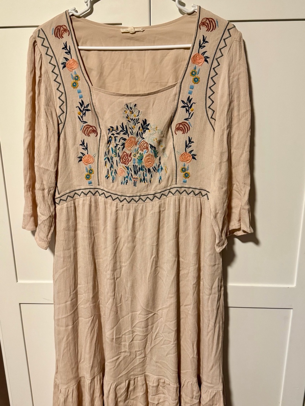 tea n rose Peach Embroidered Midi Dress